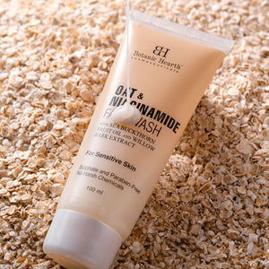 Oat & Niacinamide Face Wash, 100ml